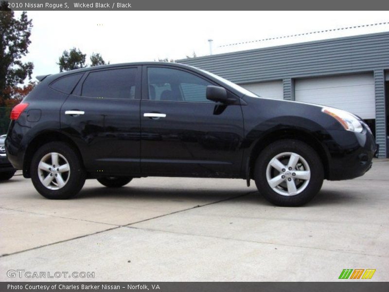 Wicked Black / Black 2010 Nissan Rogue S