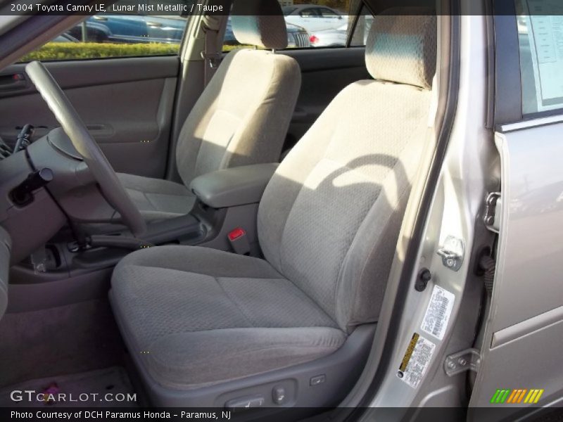 Lunar Mist Metallic / Taupe 2004 Toyota Camry LE