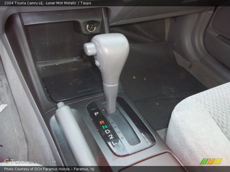 Lunar Mist Metallic / Taupe 2004 Toyota Camry LE