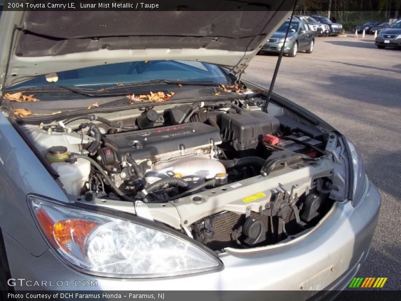 Lunar Mist Metallic / Taupe 2004 Toyota Camry LE