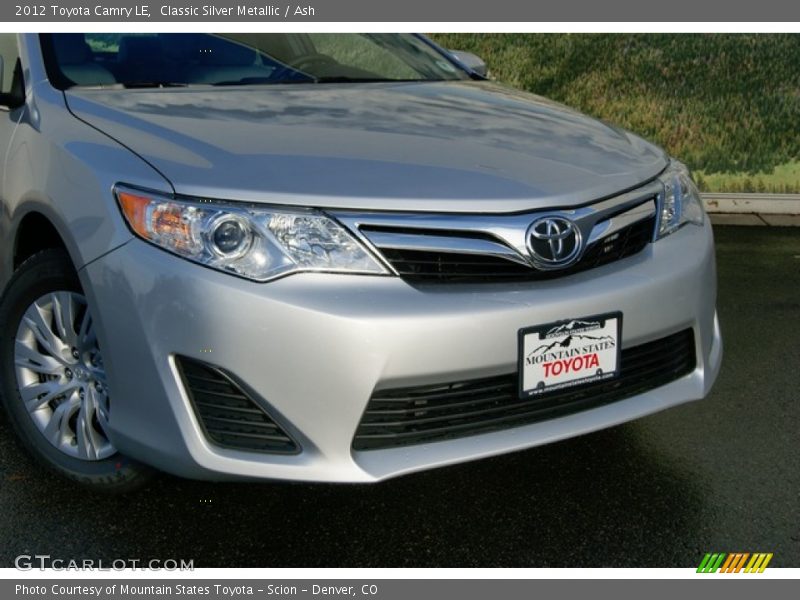 Classic Silver Metallic / Ash 2012 Toyota Camry LE