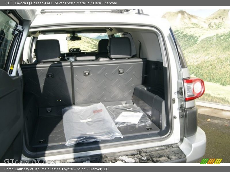 Silver Fresco Metallic / Dark Charcoal 2012 Toyota FJ Cruiser 4WD