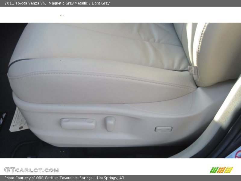 Magnetic Gray Metallic / Light Gray 2011 Toyota Venza V6