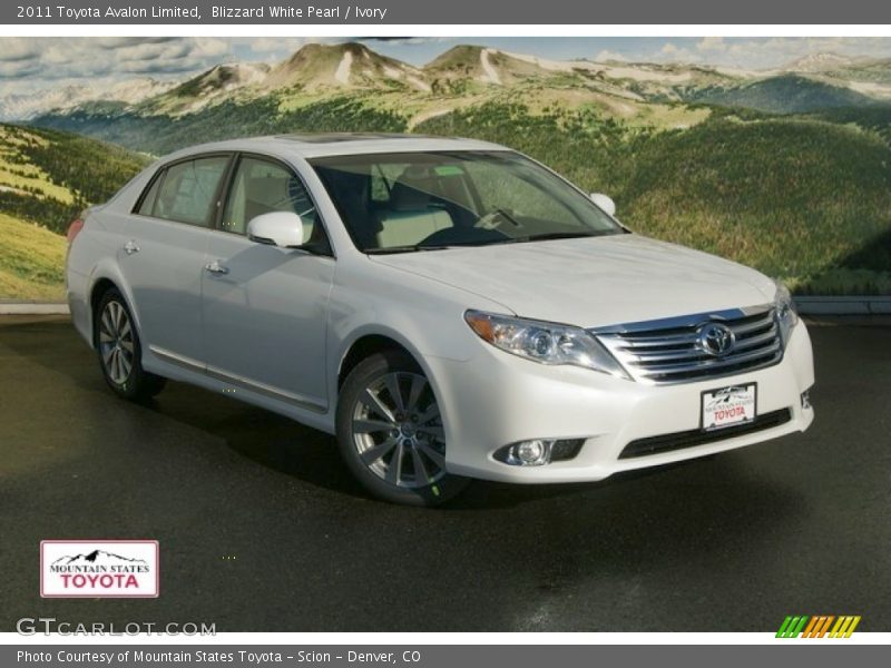 Blizzard White Pearl / Ivory 2011 Toyota Avalon Limited