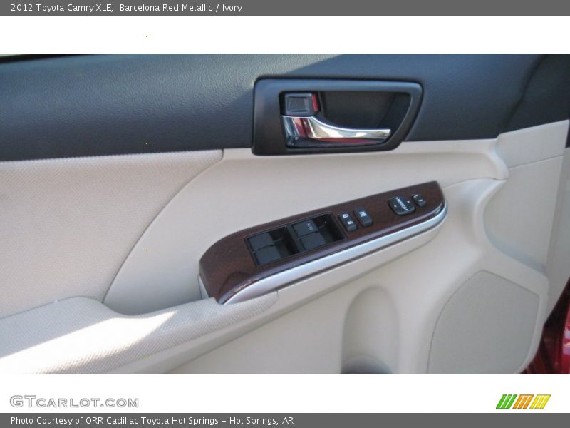 Barcelona Red Metallic / Ivory 2012 Toyota Camry XLE