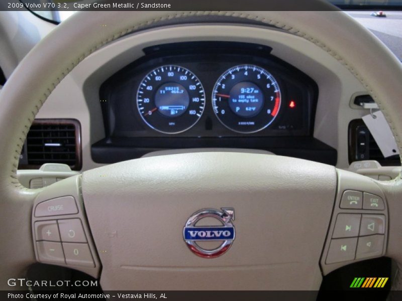 Caper Green Metallic / Sandstone 2009 Volvo V70 3.2