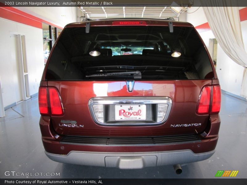 Autumn Red Metallic / Black 2003 Lincoln Navigator Luxury