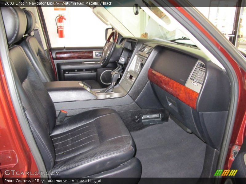 Autumn Red Metallic / Black 2003 Lincoln Navigator Luxury
