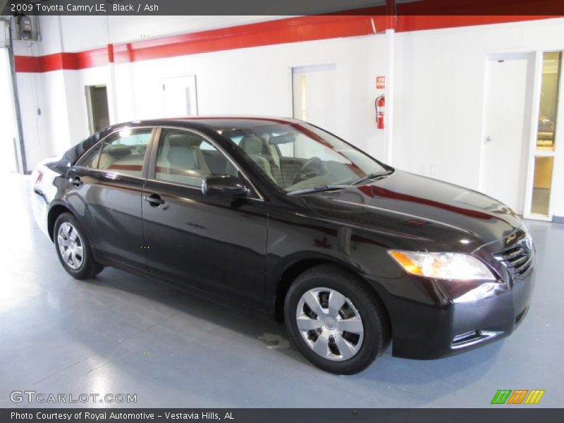 Black / Ash 2009 Toyota Camry LE