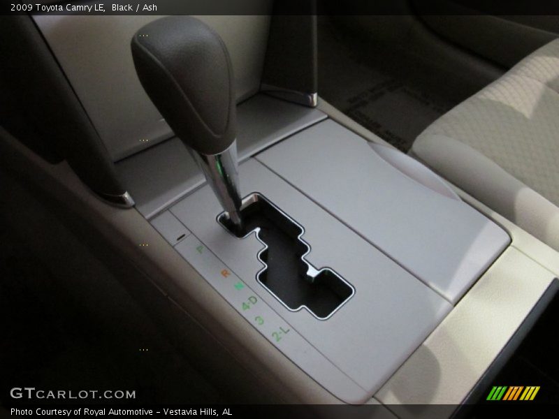 Black / Ash 2009 Toyota Camry LE