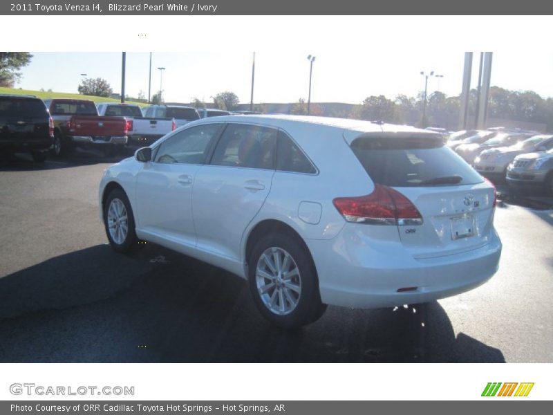 Blizzard Pearl White / Ivory 2011 Toyota Venza I4