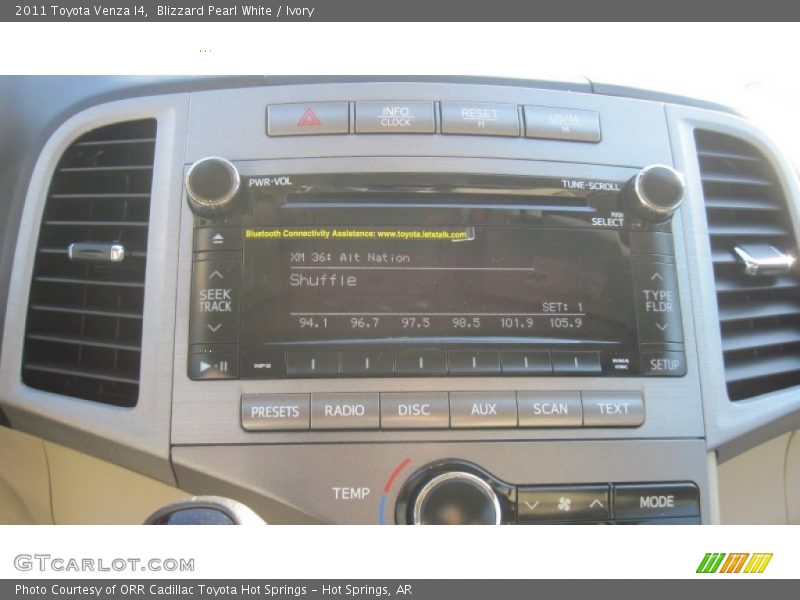 Blizzard Pearl White / Ivory 2011 Toyota Venza I4