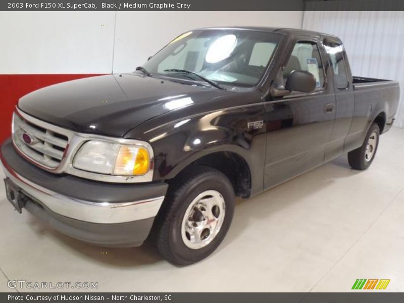 Black / Medium Graphite Grey 2003 Ford F150 XL SuperCab