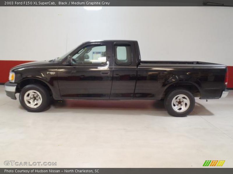 Black / Medium Graphite Grey 2003 Ford F150 XL SuperCab