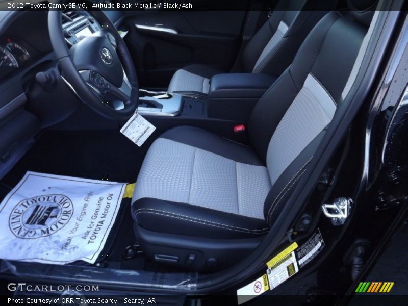  2012 Camry SE V6 Black/Ash Interior