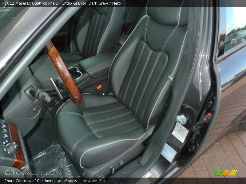  2012 Quattroporte S Nero Interior