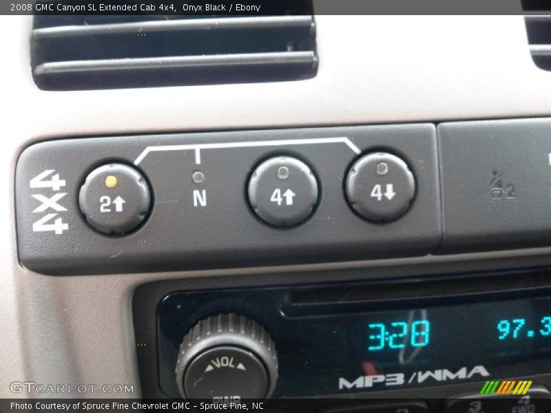 Controls of 2008 Canyon SL Extended Cab 4x4