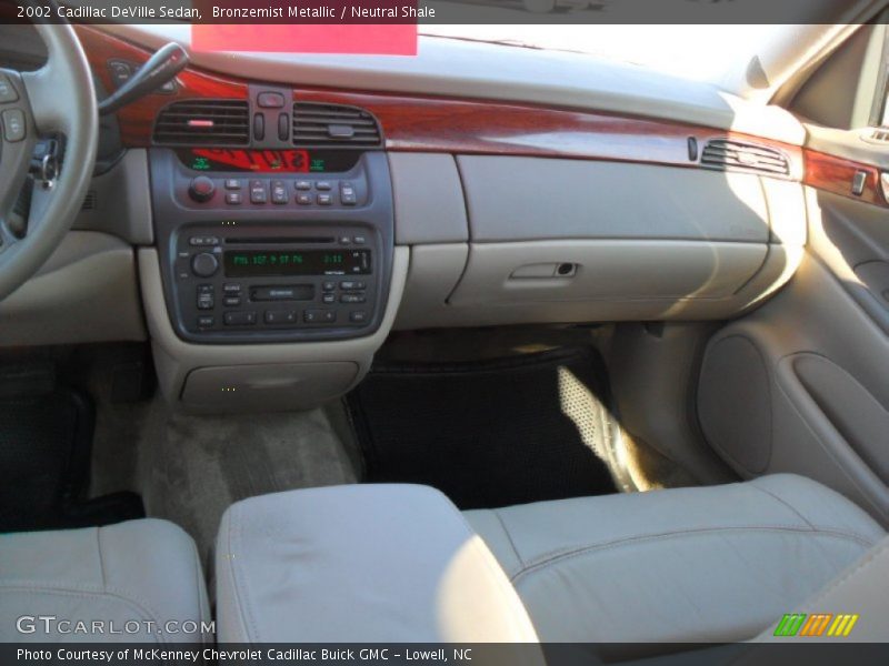 Bronzemist Metallic / Neutral Shale 2002 Cadillac DeVille Sedan