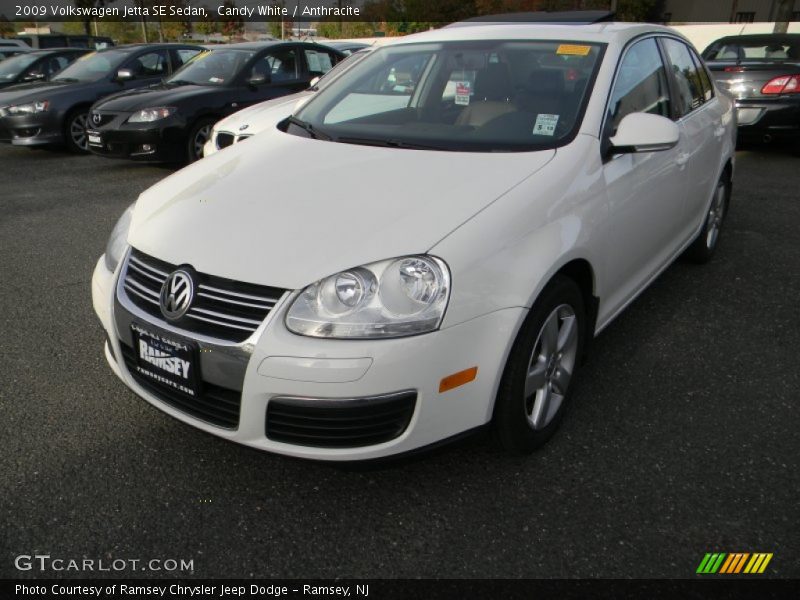 Candy White / Anthracite 2009 Volkswagen Jetta SE Sedan