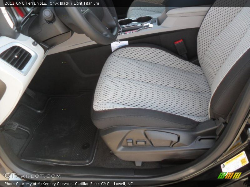 Onyx Black / Light Titanium 2012 GMC Terrain SLE
