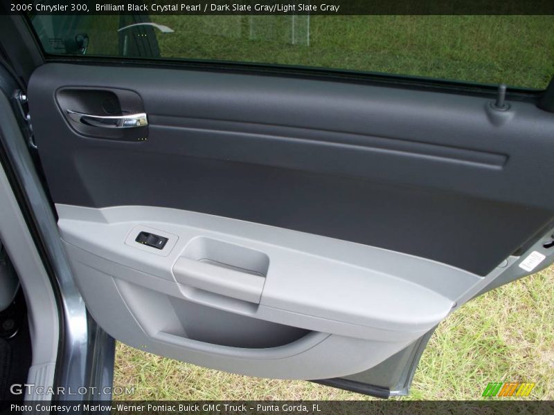 Brilliant Black Crystal Pearl / Dark Slate Gray/Light Slate Gray 2006 Chrysler 300