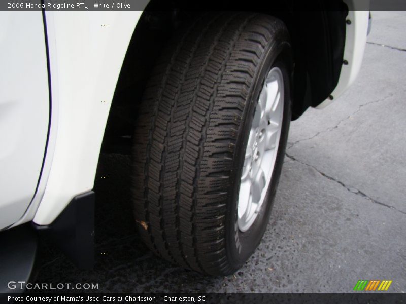 White / Olive 2006 Honda Ridgeline RTL