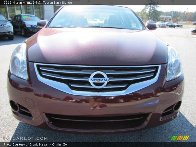 Tuscan Sun / Blonde 2012 Nissan Altima 2.5 S