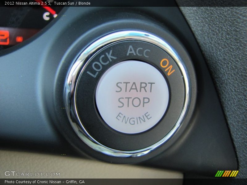 Controls of 2012 Altima 2.5 S