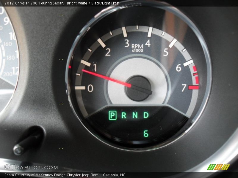 Bright White / Black/Light Frost 2012 Chrysler 200 Touring Sedan