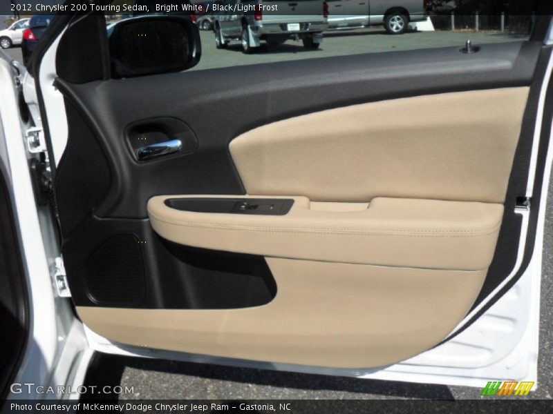 Bright White / Black/Light Frost 2012 Chrysler 200 Touring Sedan