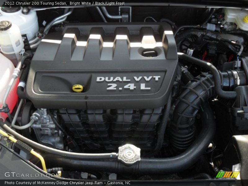 Bright White / Black/Light Frost 2012 Chrysler 200 Touring Sedan