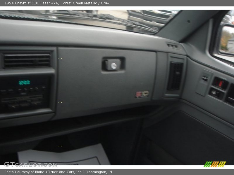 Forest Green Metallic / Gray 1994 Chevrolet S10 Blazer 4x4