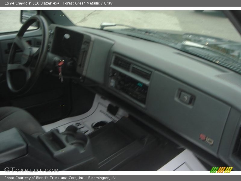 Dashboard of 1994 S10 Blazer 4x4