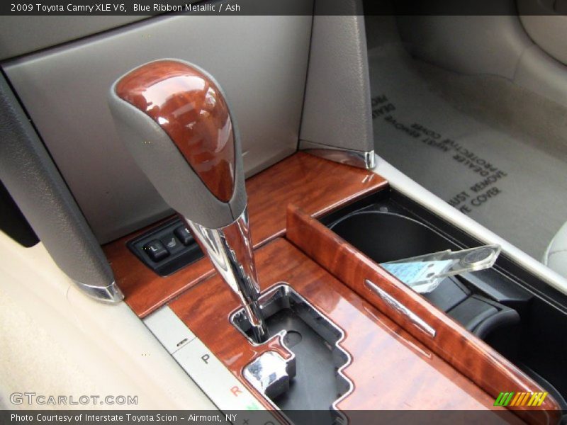 Blue Ribbon Metallic / Ash 2009 Toyota Camry XLE V6