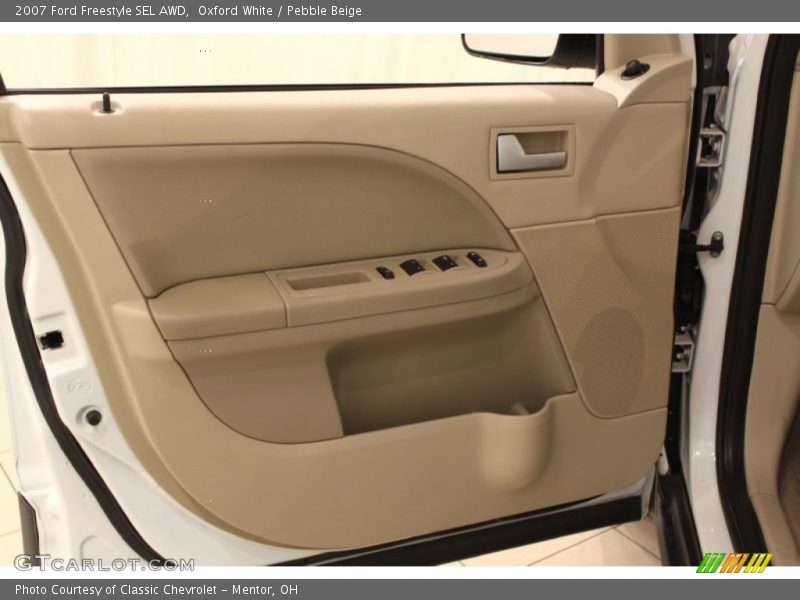 Oxford White / Pebble Beige 2007 Ford Freestyle SEL AWD