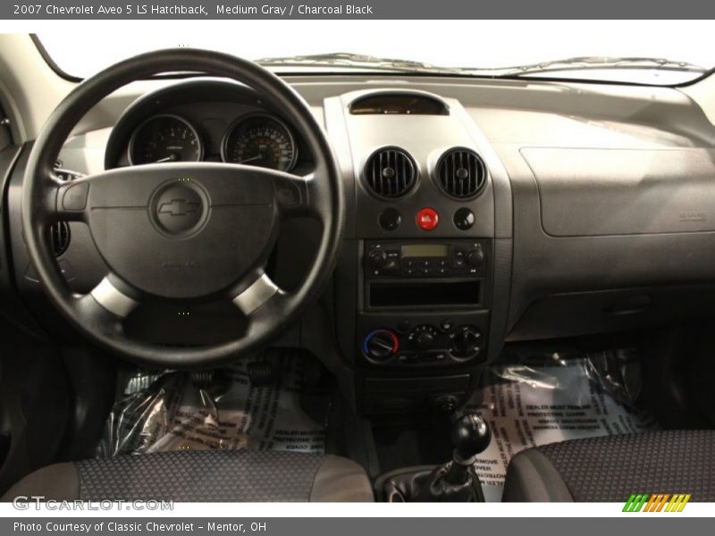 Medium Gray / Charcoal Black 2007 Chevrolet Aveo 5 LS Hatchback
