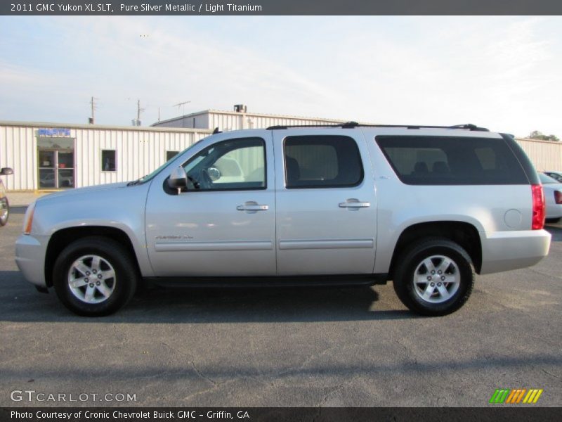 Pure Silver Metallic / Light Titanium 2011 GMC Yukon XL SLT
