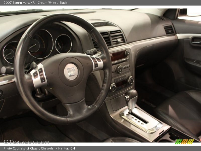 Cream White / Black 2007 Saturn Aura XR