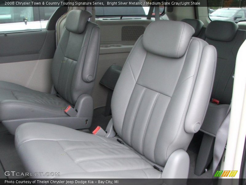 Bright Silver Metallic / Medium Slate Gray/Light Shale 2008 Chrysler Town & Country Touring Signature Series