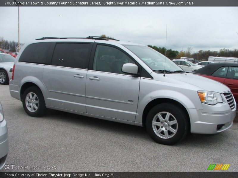 Bright Silver Metallic / Medium Slate Gray/Light Shale 2008 Chrysler Town & Country Touring Signature Series