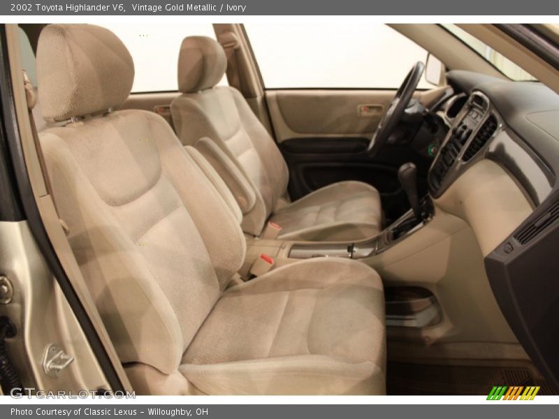 Vintage Gold Metallic / Ivory 2002 Toyota Highlander V6