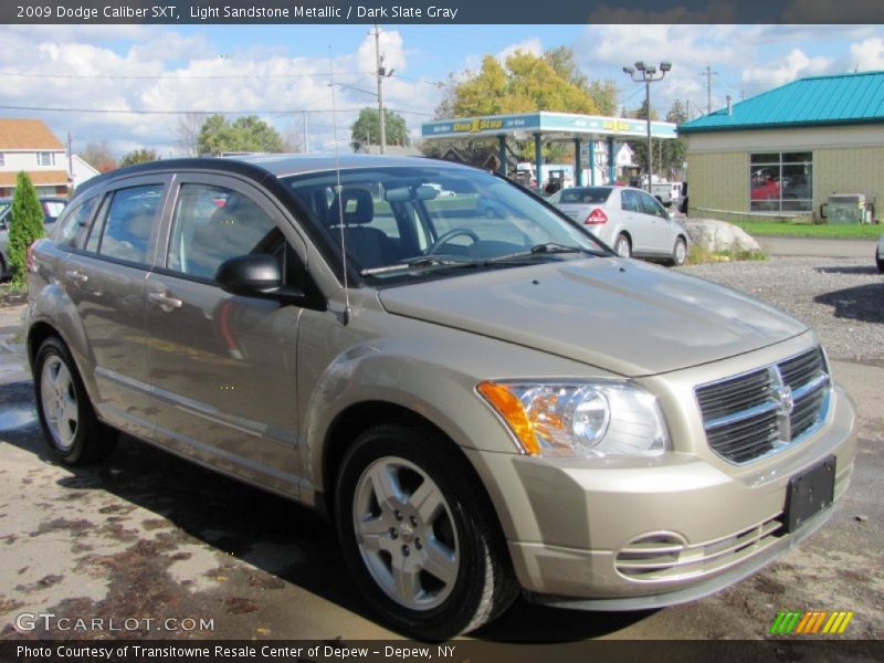 Light Sandstone Metallic / Dark Slate Gray 2009 Dodge Caliber SXT