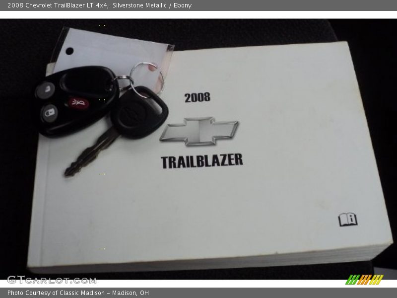Silverstone Metallic / Ebony 2008 Chevrolet TrailBlazer LT 4x4