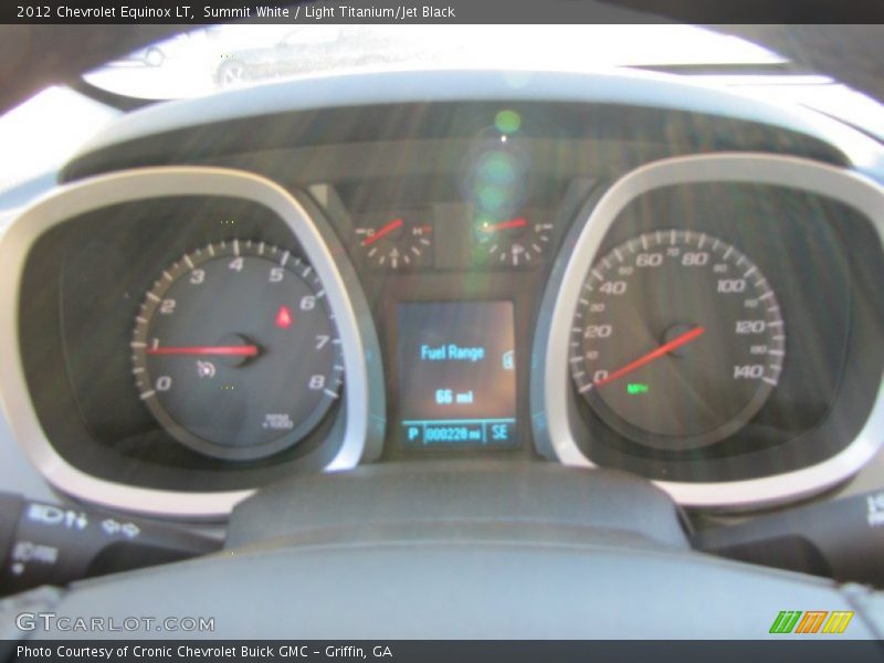 Summit White / Light Titanium/Jet Black 2012 Chevrolet Equinox LT
