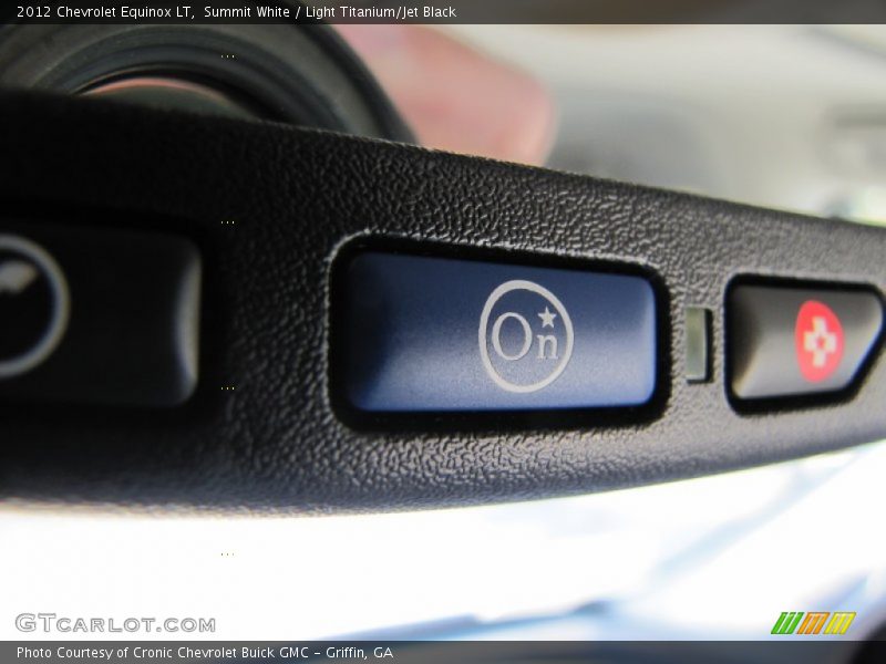 Summit White / Light Titanium/Jet Black 2012 Chevrolet Equinox LT
