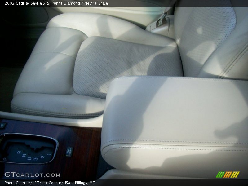 White Diamond / Neutral Shale 2003 Cadillac Seville STS