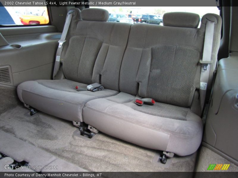 Light Pewter Metallic / Medium Gray/Neutral 2002 Chevrolet Tahoe LS 4x4