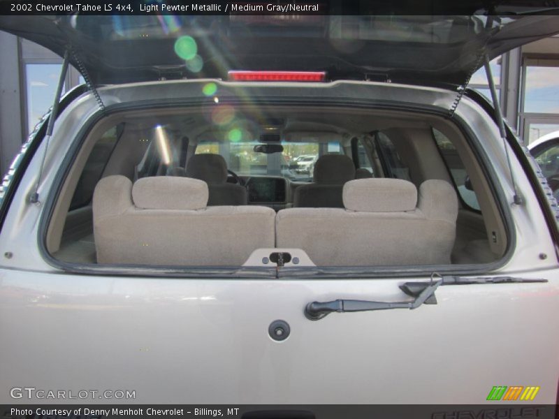 Light Pewter Metallic / Medium Gray/Neutral 2002 Chevrolet Tahoe LS 4x4