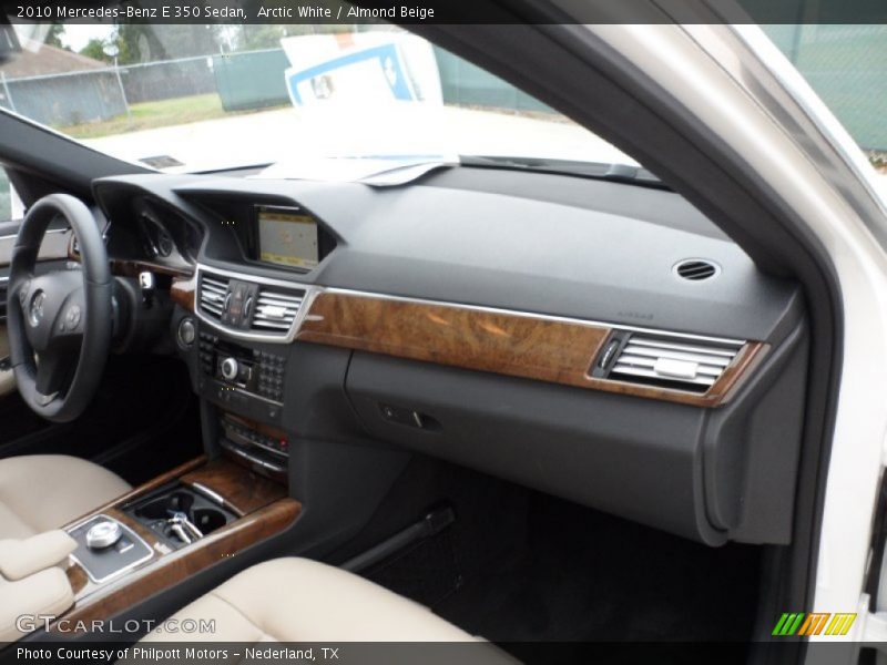 Arctic White / Almond Beige 2010 Mercedes-Benz E 350 Sedan