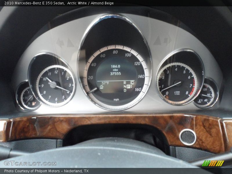 Arctic White / Almond Beige 2010 Mercedes-Benz E 350 Sedan